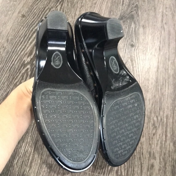 Sofft Black Leather heeled Mules with Studs and Buckles  8.5 - Picture 10 of 12